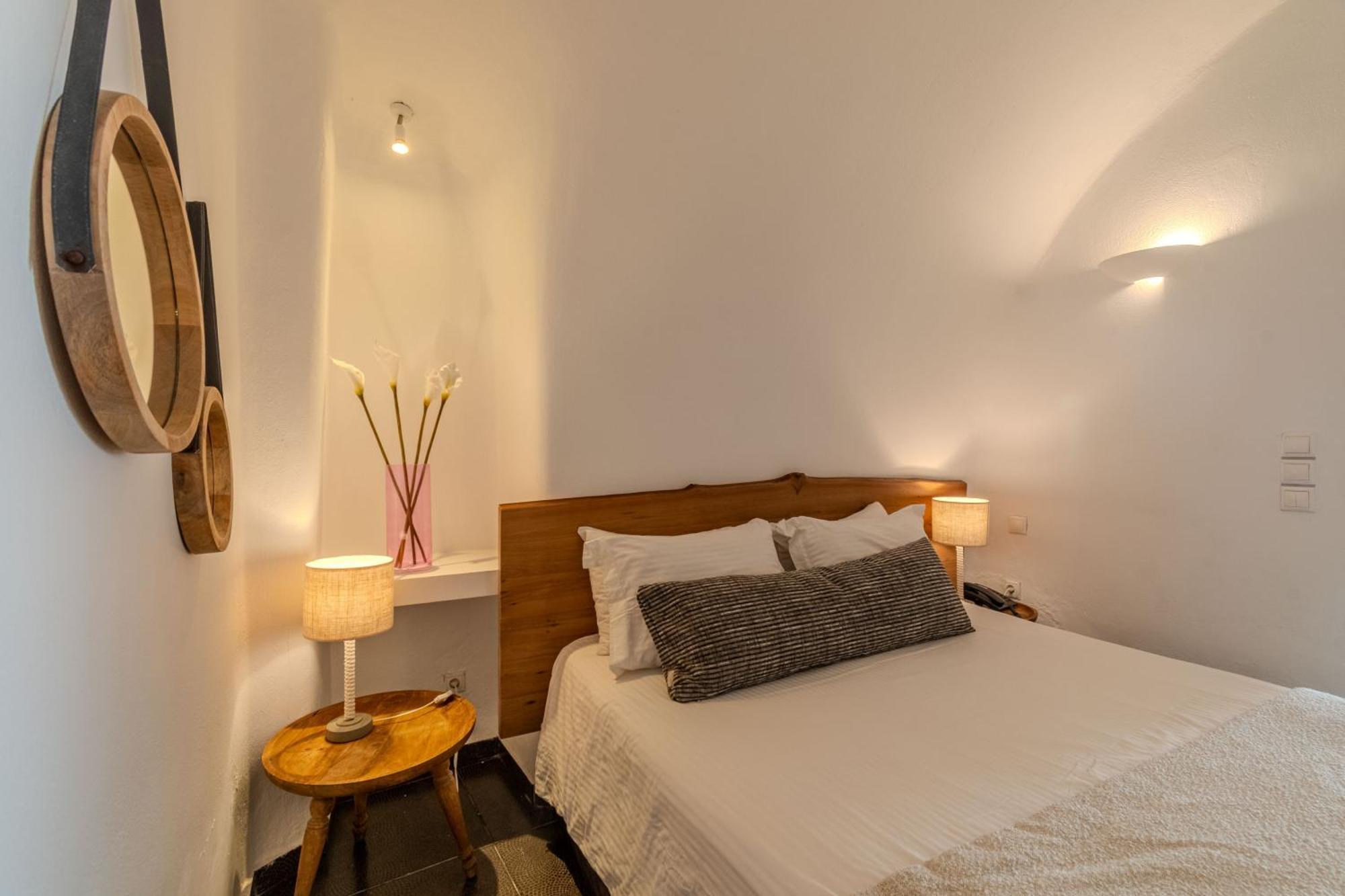 Aroma Suites Fira  Exteriör bild