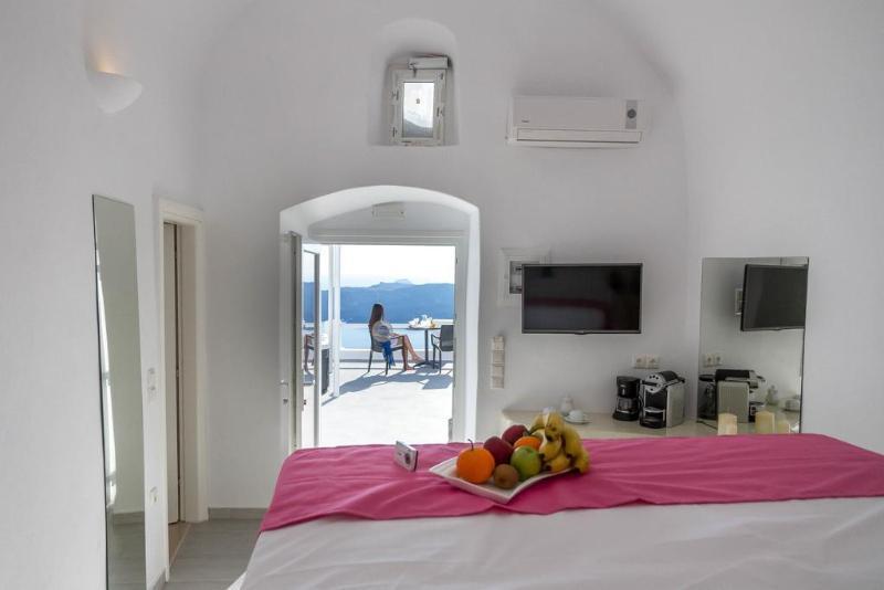 Aroma Suites Fira  Exteriör bild