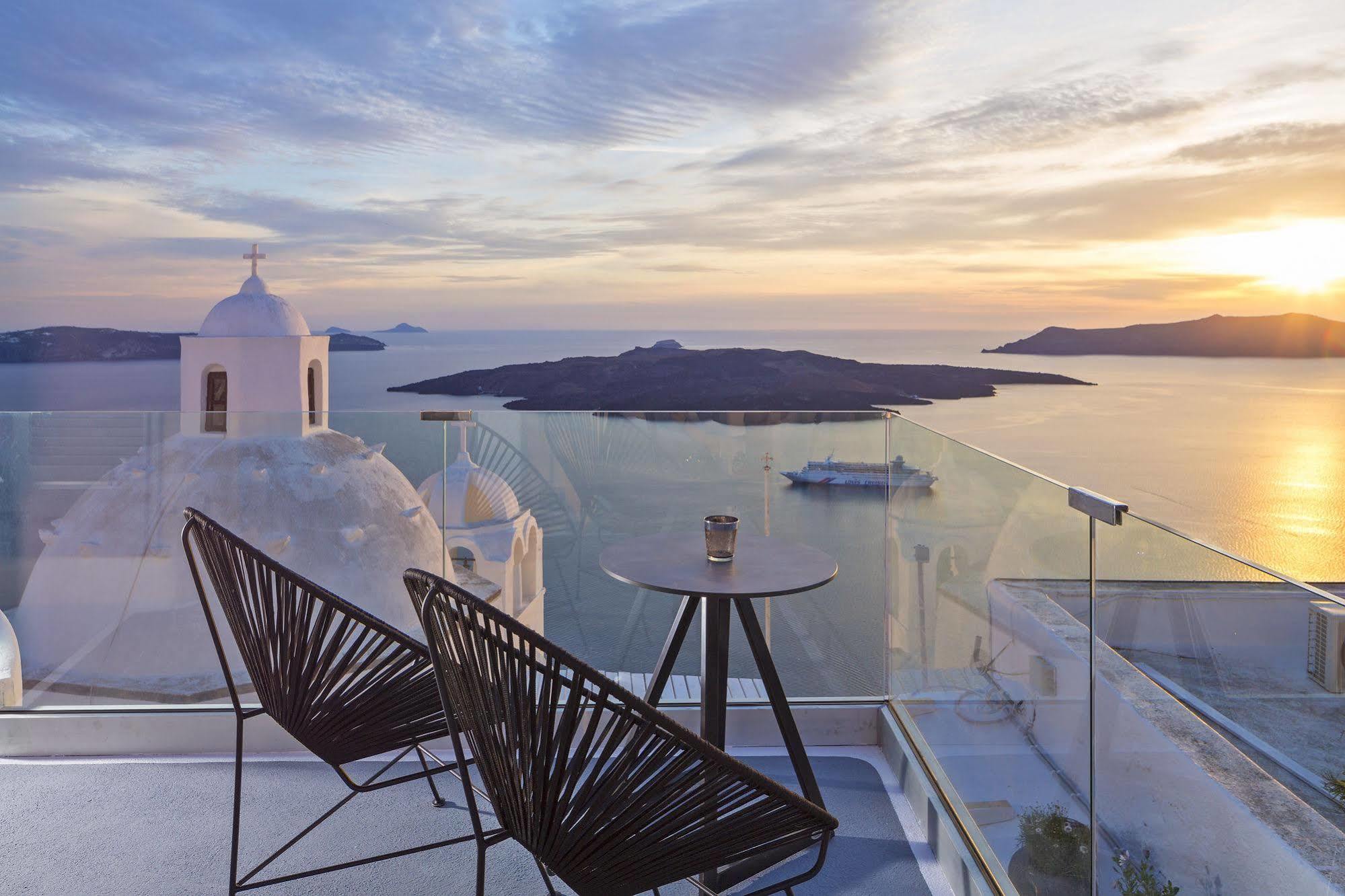 Aroma Suites Fira  Exteriör bild